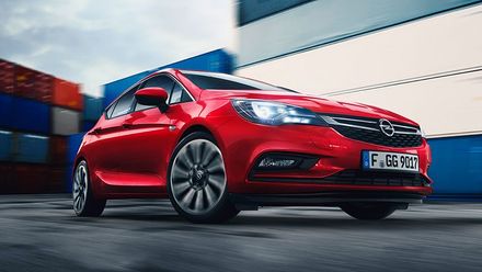 Opel Astra: Jde Golfu po krku, ale má na to?
