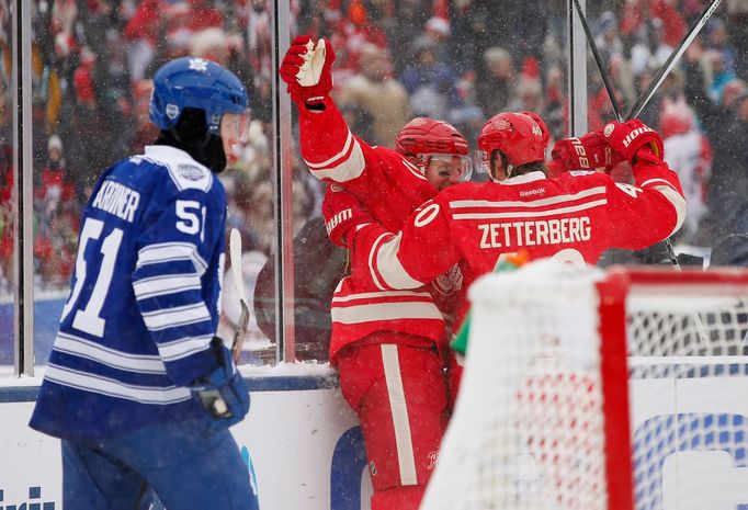 NHL Winter Classic, Detroit-Toronto: Daniel Alfredsson a Henrik Zetterberg slaví gól