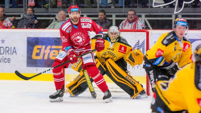 Třinečtí hokejisté porazili poslední Litvínov i počtvrté v sezoně.
