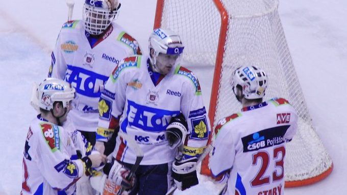 Hokej Zive Liberec Prohral I Poctvrte Pardubice Jsou Ve Finale Aktualne Cz