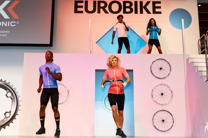 Eurobike: Módní tendy cyklistického oblečení pro rok 2017