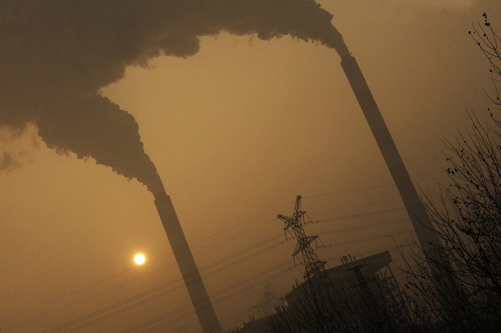 Foto: Podívejte se, jak smog zahaluje život ve městech - Čína