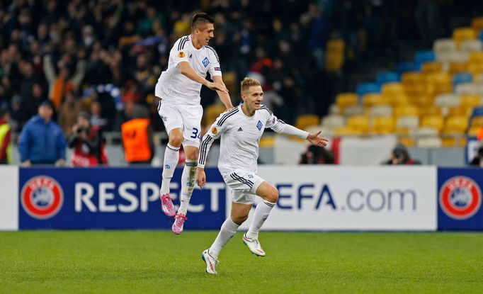 Football: Lukasz Teodorczyk celebrates with team mates after scoring the second goal for Dynamo Kiev