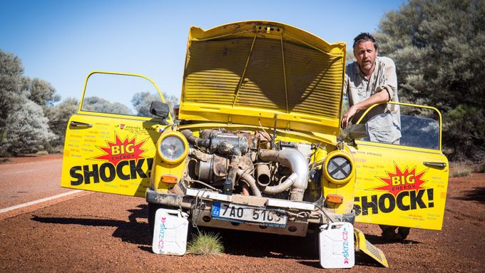 Dan Přibáň se žlutým cirkusem v Austrálii.