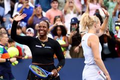 Nejsme něco míň, boříme mýty, burcuje partnerka Siniakové. Další velké finále je tady