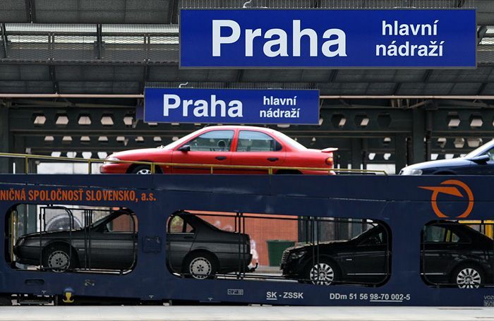 Praha hlavní nádraží a Nové spojení