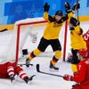 Němci slaví gól ve finále s Ruskem na ZOH 2018