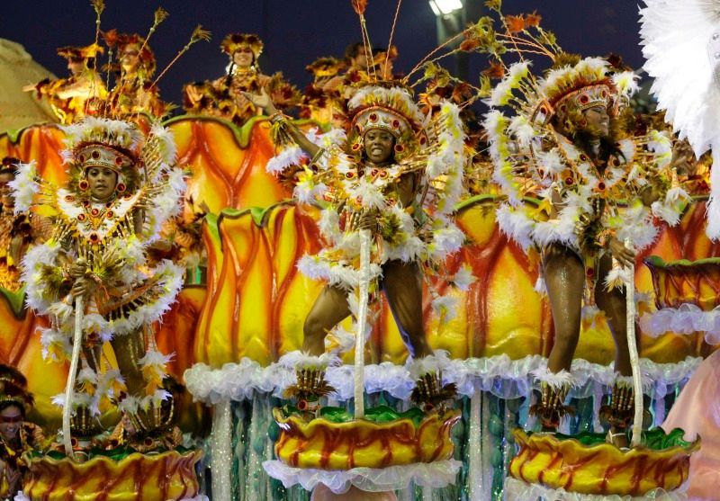 Viva! V Riu začíná karneval