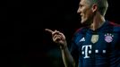 Bastian Schweinsteiger oslavuje gól do sítě United