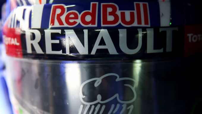 Spojení Red Bullu s Renaultem na začátku této sezony vůbec neklape.