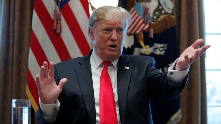 Trump před návštěvou Británie žehlí výrok o Meghan. Bulvár ale zveřejnil nahrávku