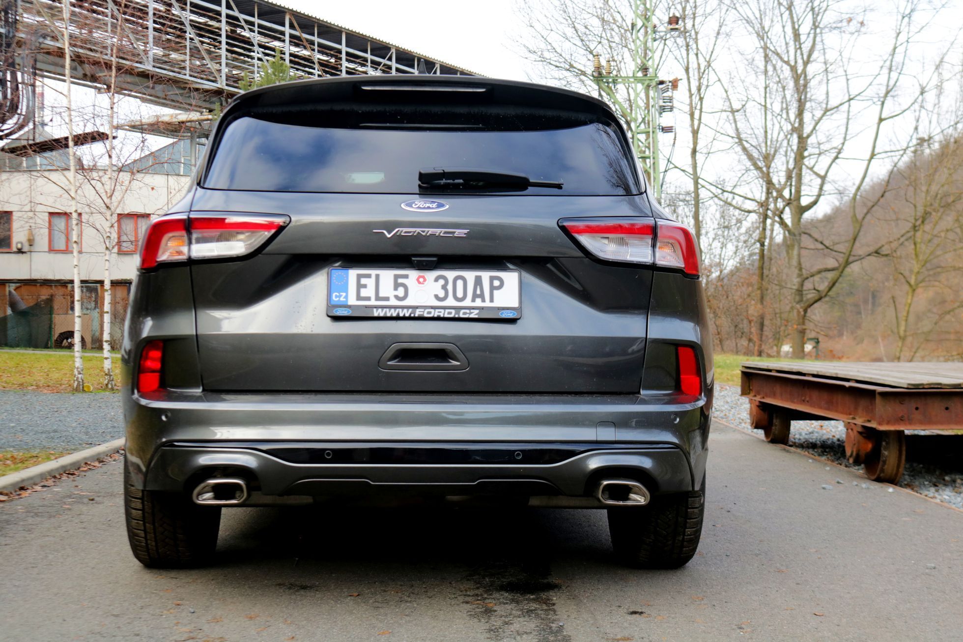 Ford Kuga phev dlouhodobý test
