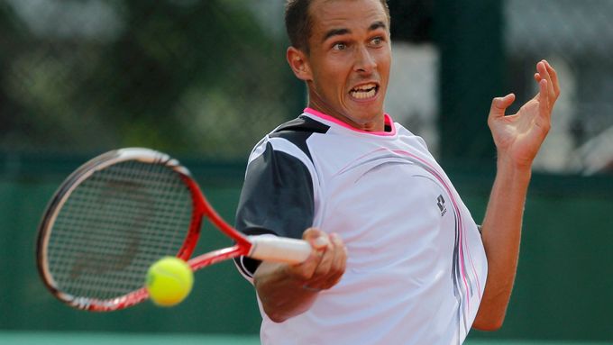 Lukáš Rosol přiznal, že mu domácí triumf na Prague Open zvedl před Wimbledonem sebevědomí.