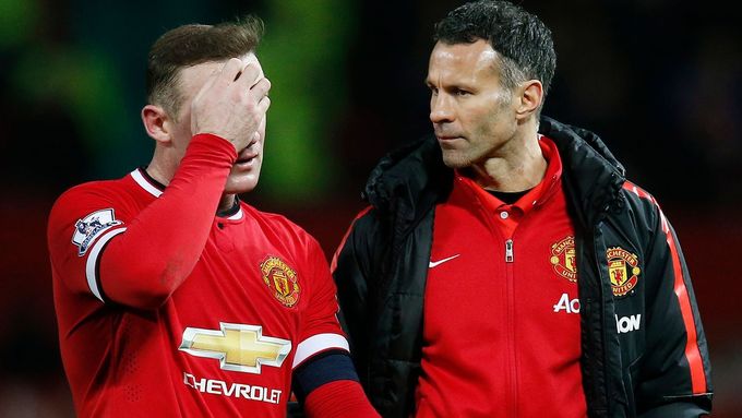 Wayne Rooney nechápe, jak mohl Manchester doma prohrát s Arsenalem.