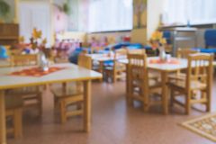 Budou chybět školky, nebo děti? Obce by měly hledat řešení kapacity společně