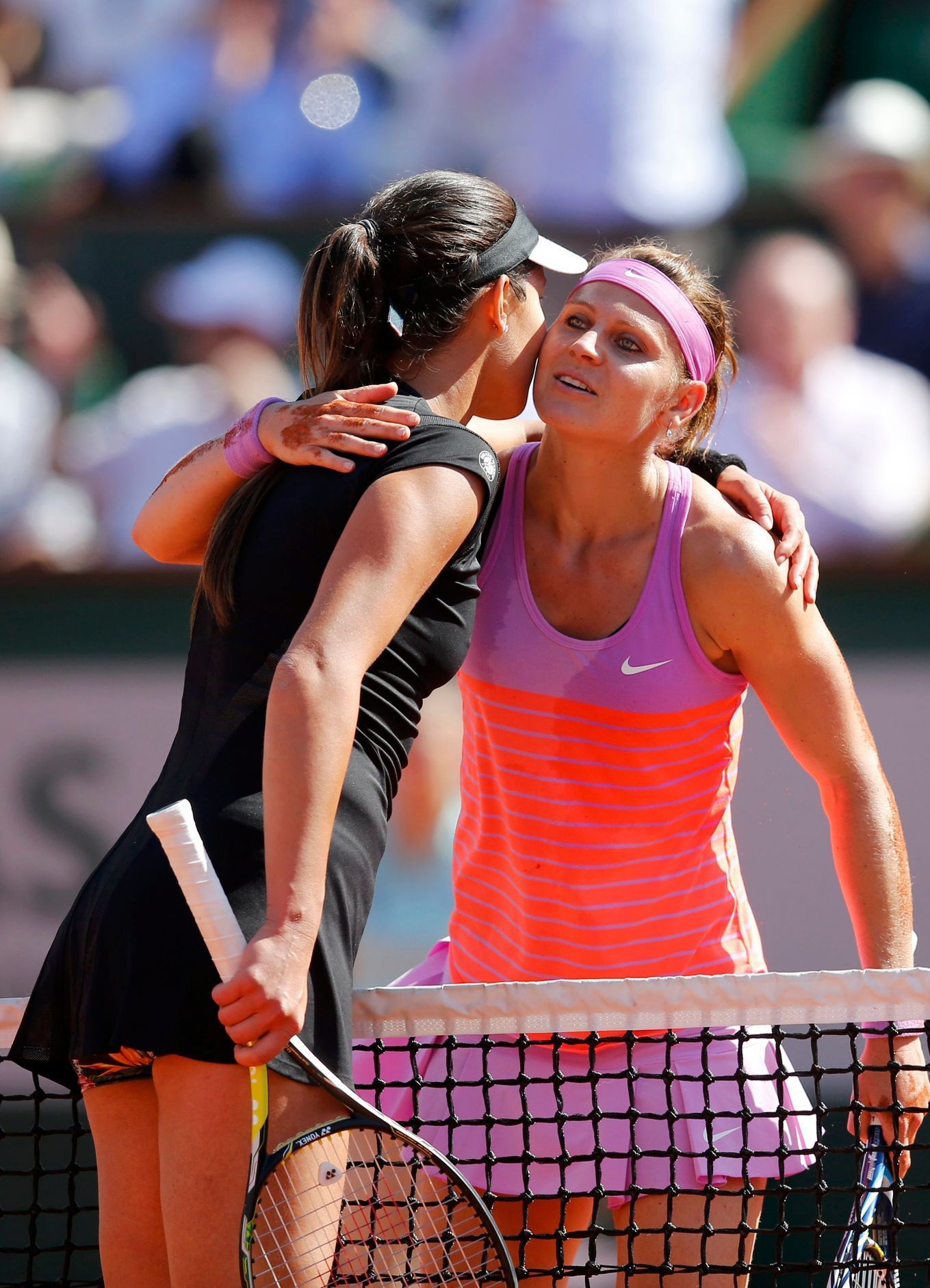 Ana Ivanovičová a Lucie Šafářová v semifinále French Open 2015
