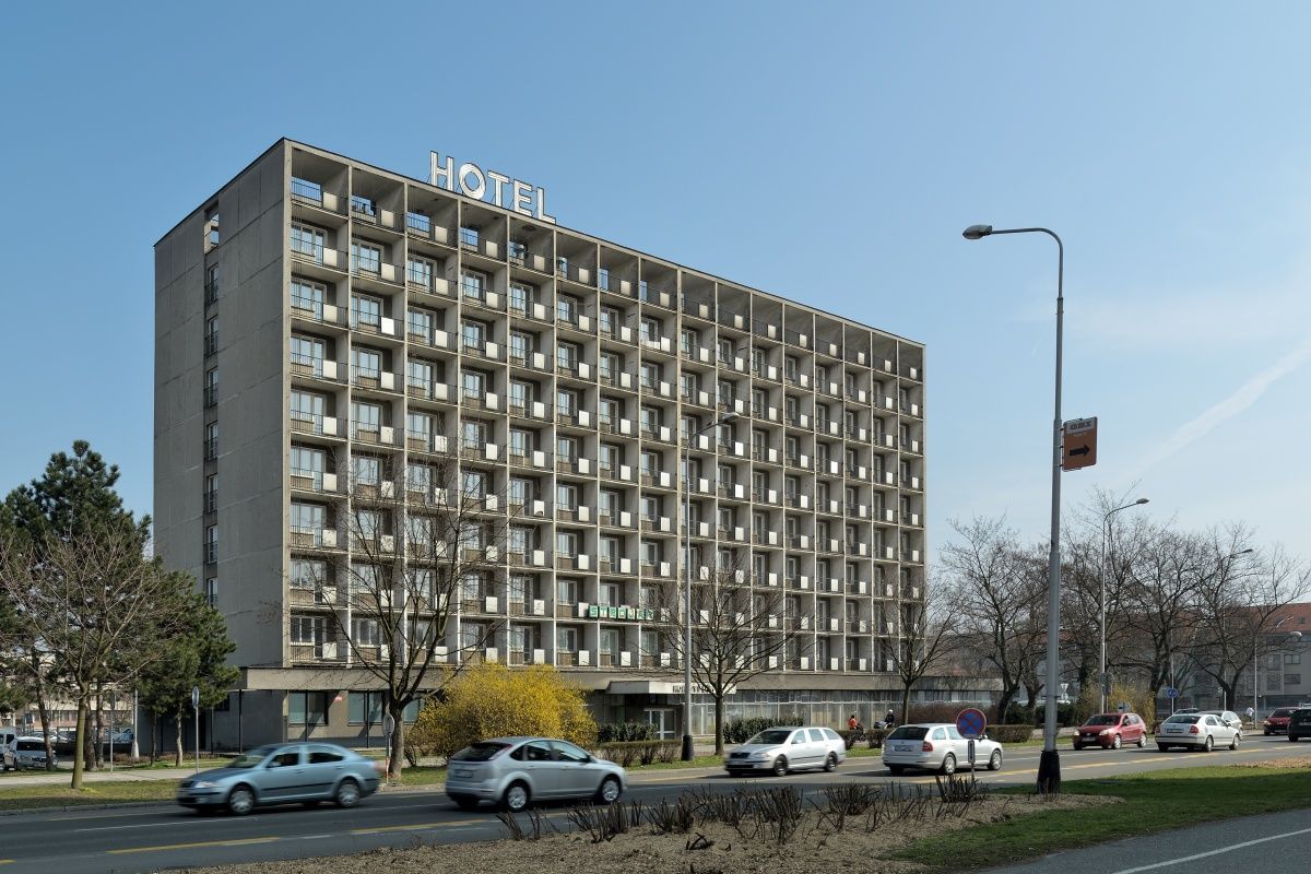 Hotelový dům Strojař Olomouc.