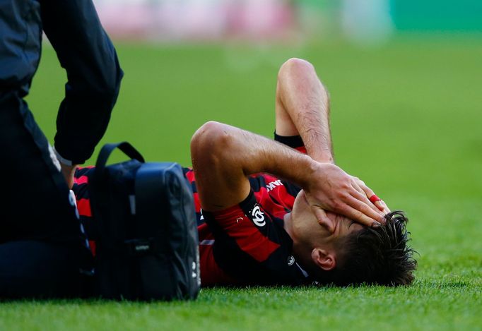 Patrik Schick, zranění (Kolín - Leverkusen)