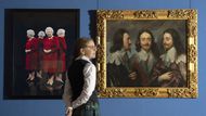 "Kromě těchto krásných historických tisků, z nichž mnohé jsou ve Skotsku vystaveny vůbec poprvé, jsme nadšeni, že se můžeme podělit o archivní korespondenci, ručně psané anotace fotografů a nevydané nátisky, které zvedají oponu procesu zadávání, sezení a výběru královských portrétů," uvedl kurátor výstavy Alessandro Nasini.