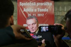 Kvůli povodním zůstává Praha stále bez primátora