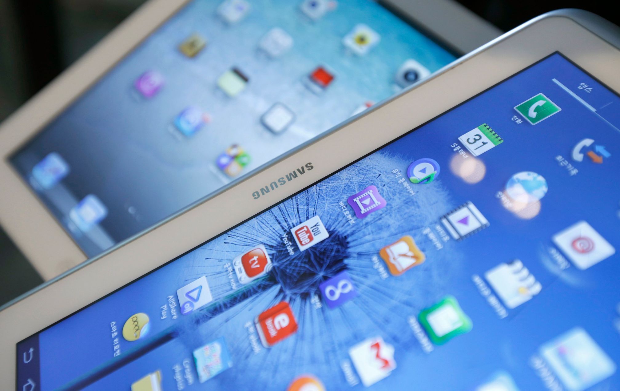Samsung Galaxy Tab a iPad od Apple