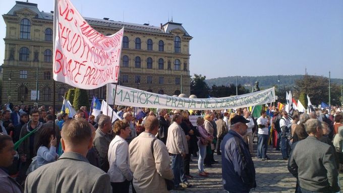 Demonstrace starostů obcí v Praze