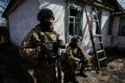Nenecháme Ukrajinu padnout, slíbil americký ministr obrany Austin