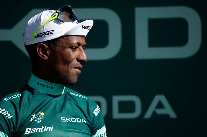 Biniam Girmay na Tour de France 2024 v dresu lídra bodovací soutěže