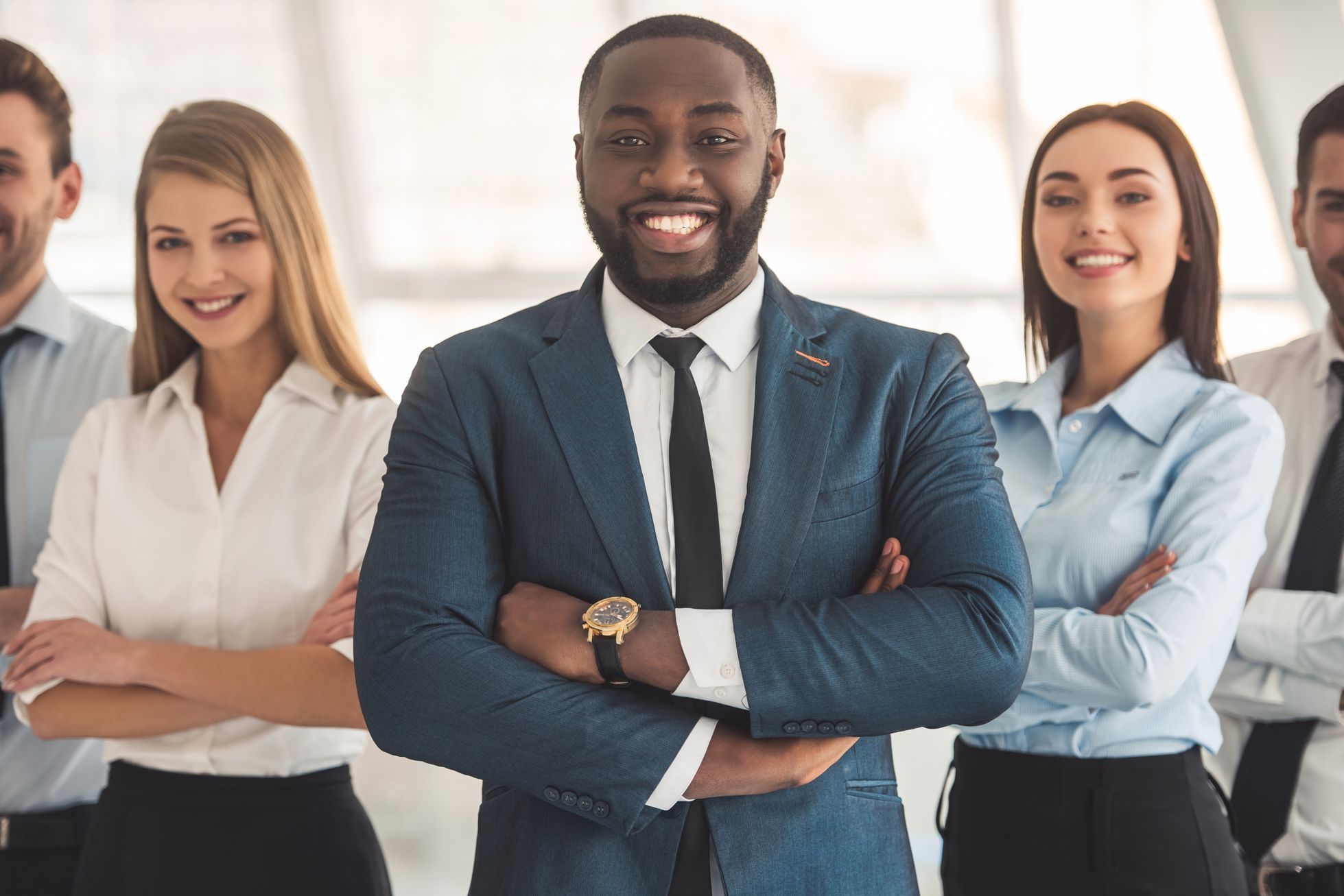 Leader - vedení firmy - ženy - Afroameričan - menšiny - šéf