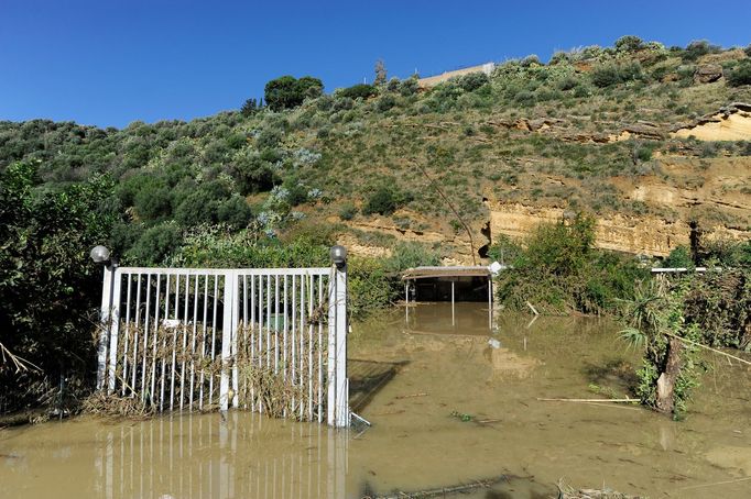 Záplavy na Sicílii v obci Casteldaccia kousek u Palerma, listopad 2018