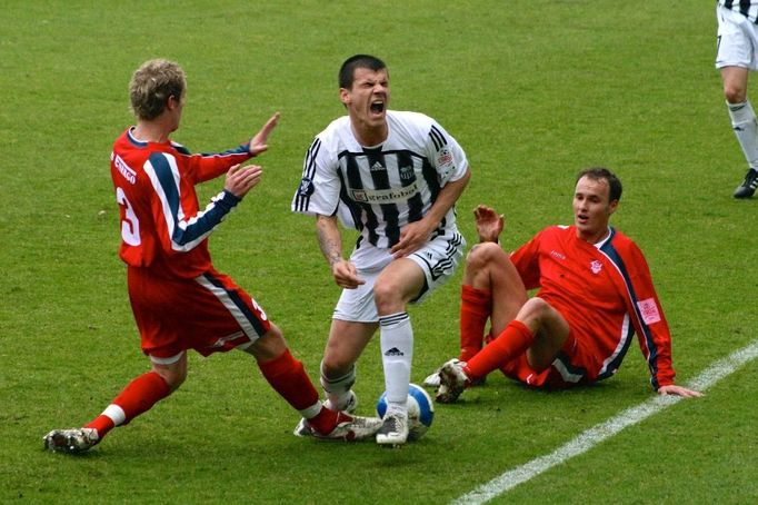 Juraj Helenár v zápase s Dubnicou 23.3.2008