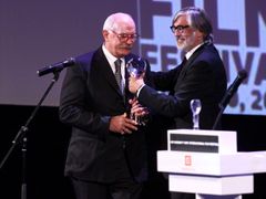MFF Karlovy Vary zakončení - Nikita Michalkov získal Křišťálový glóbus za dlouholetý přínos světové kinematografii