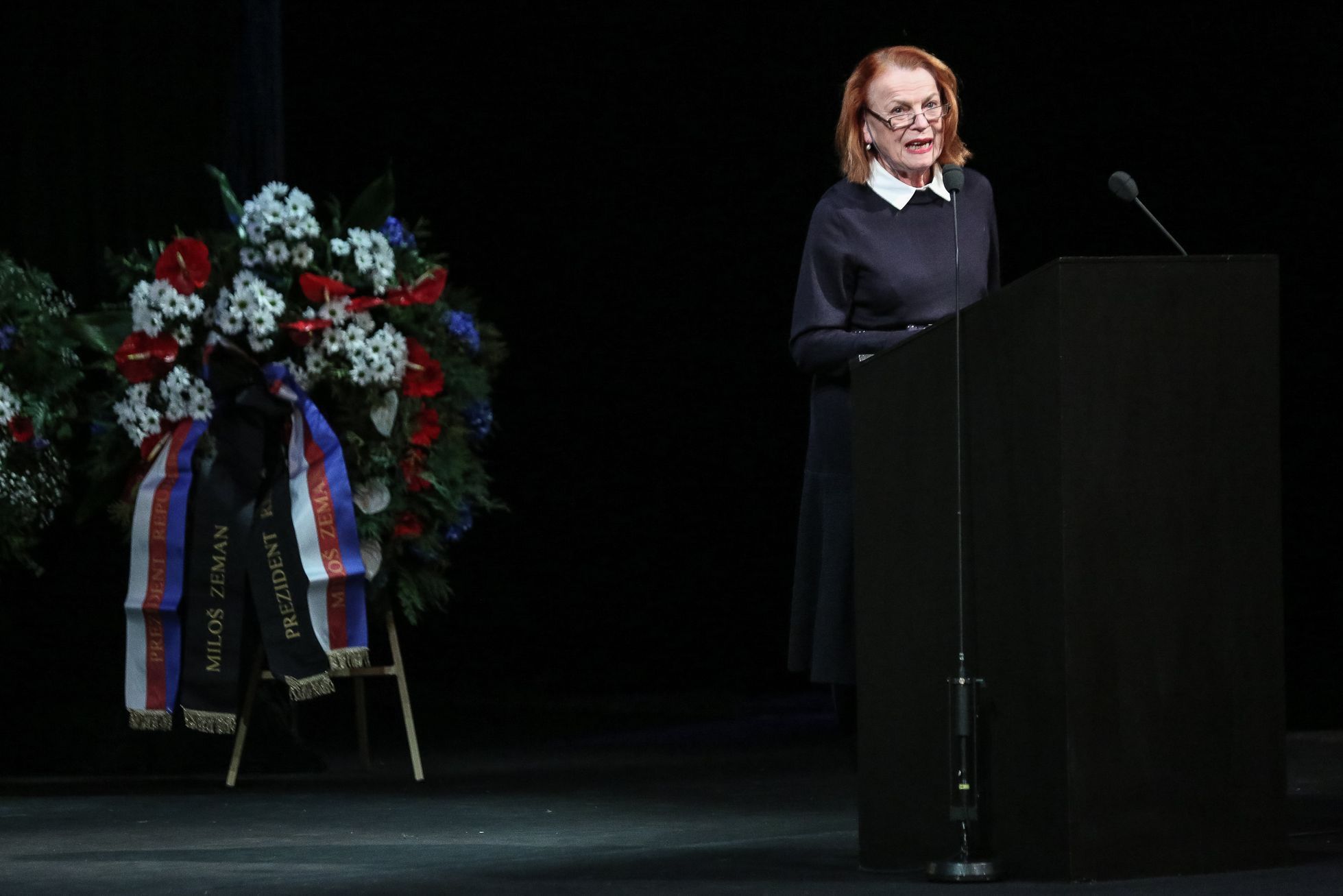 Pohřeb herce Ludka Munzara, Národní divadlo, 1. 2. 2019