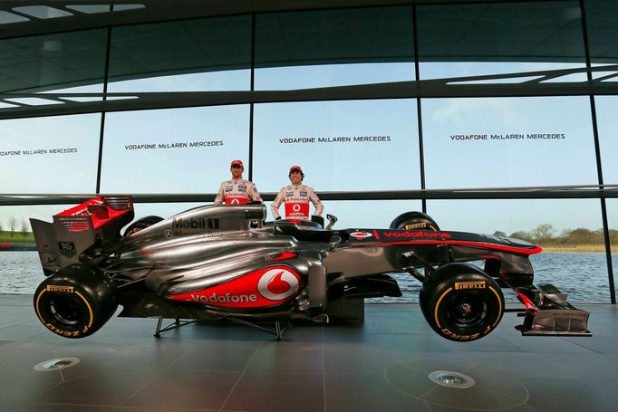 Mclaren MP4-28: Jenson Button a Sergio Pérez