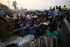 Facebook přiznal, že ho v Barmě používali k podněcování etnického násilí