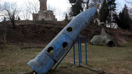 Tak jde čas... Gagarinovo hřiště ve Varech