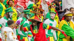 Senegalský fanoušek na osmifinále MS 2022 Anglie - Senegal