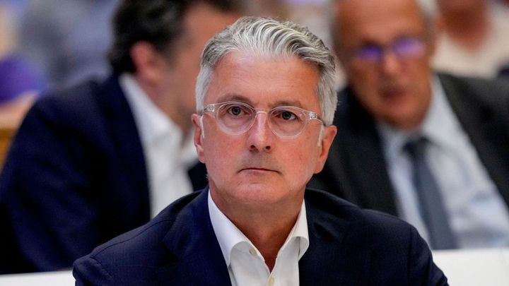 Za emisní podvody podmínka. Bývalý šéf Audi Stadler už zná výši trestu
