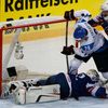 Hokej, MS 2013: Finsko - Francie: Lauri Korpikoski - Fabrice Lhenry