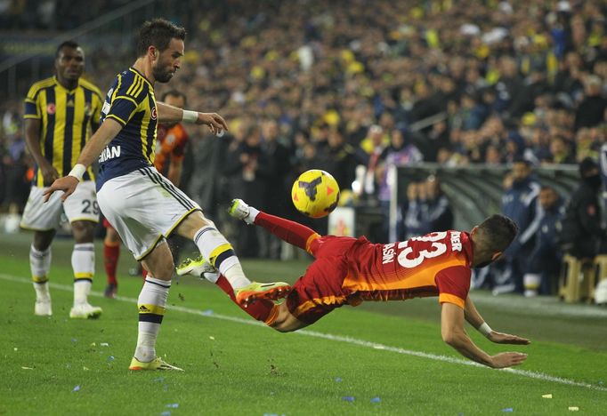 Fenerbahce - Galatasaray: Gökhan Gönül - Yasin Öztekin