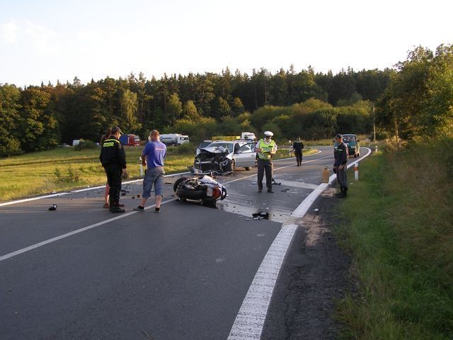 Nehoda motocyklu u Plas