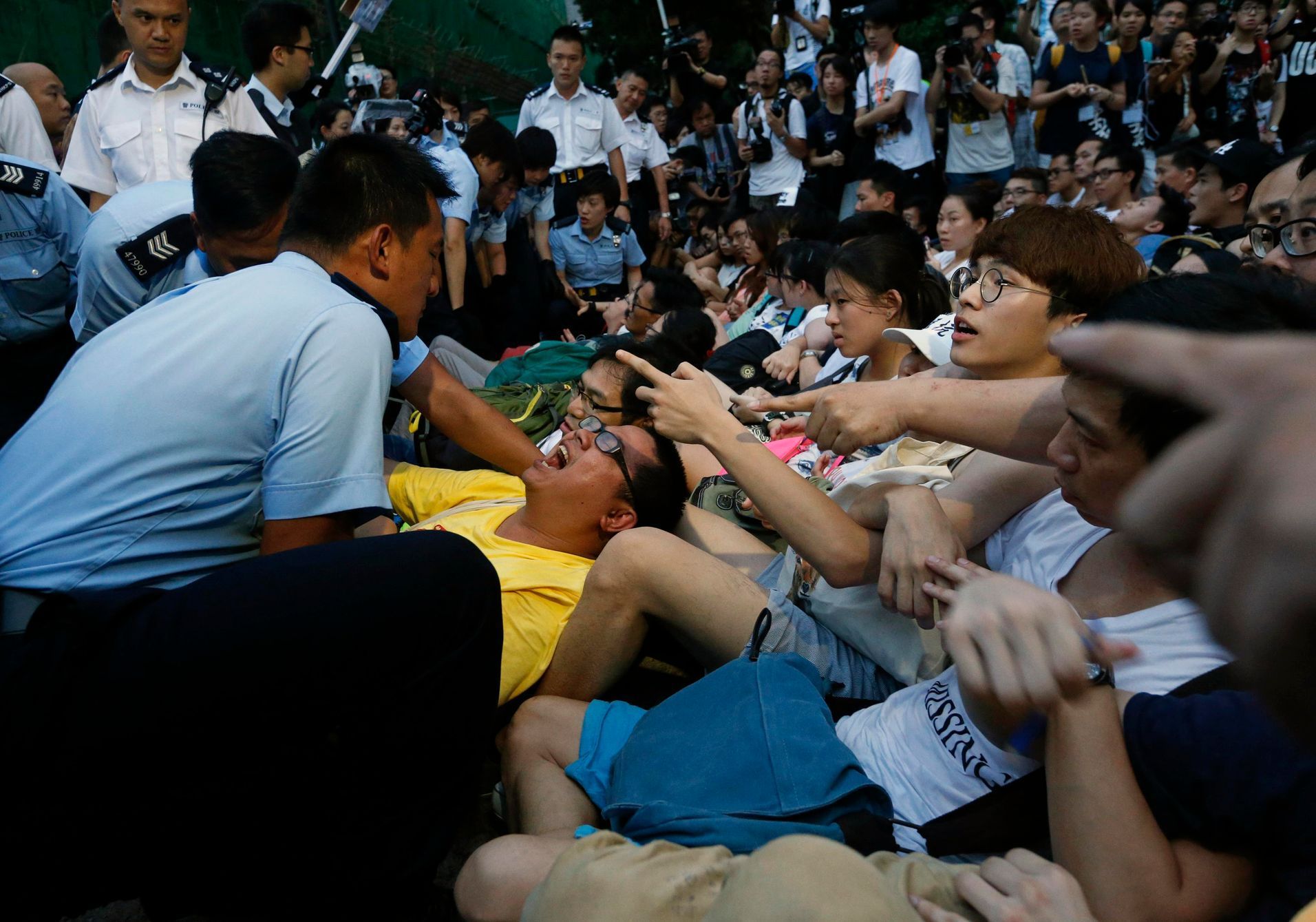 Hongkong - Čína - demonstrace - zatýkání