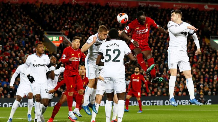 West Ham živil na Anfield Road naději na senzaci. Souček kvůli zranění nedohrál