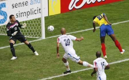Ekvádor - Kostarika: Tenorio dává gól