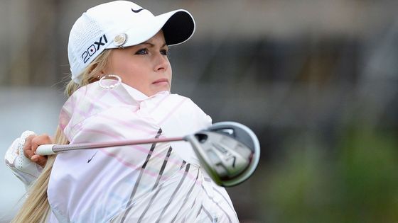 FOTO British Open: Prochladlé dámy na golfovém hřišti