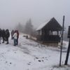 100 let republiky -  oslava u Masarykovy chaty na zasněženém Šerlichu (1019 m.n.m.)