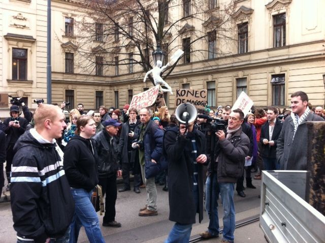 Týden neklidu - demonstrace v Praze