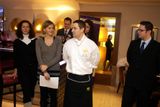 Jiří Štift vítá hosty v Mandarin Oriental hotelu.