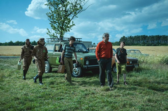 Ze seriálu To se vysvětlí, soudruzi!