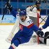 Libor Hudáček ze Slovenska slaví gól v předkole play-off na ZOH 2022 v Pekingu
